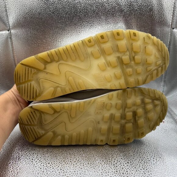 Size 8 Nike Air Max 90 Futura Mint Gray Green Womens Athletic Sneaker DM9922-105 - Picture 10 of 10